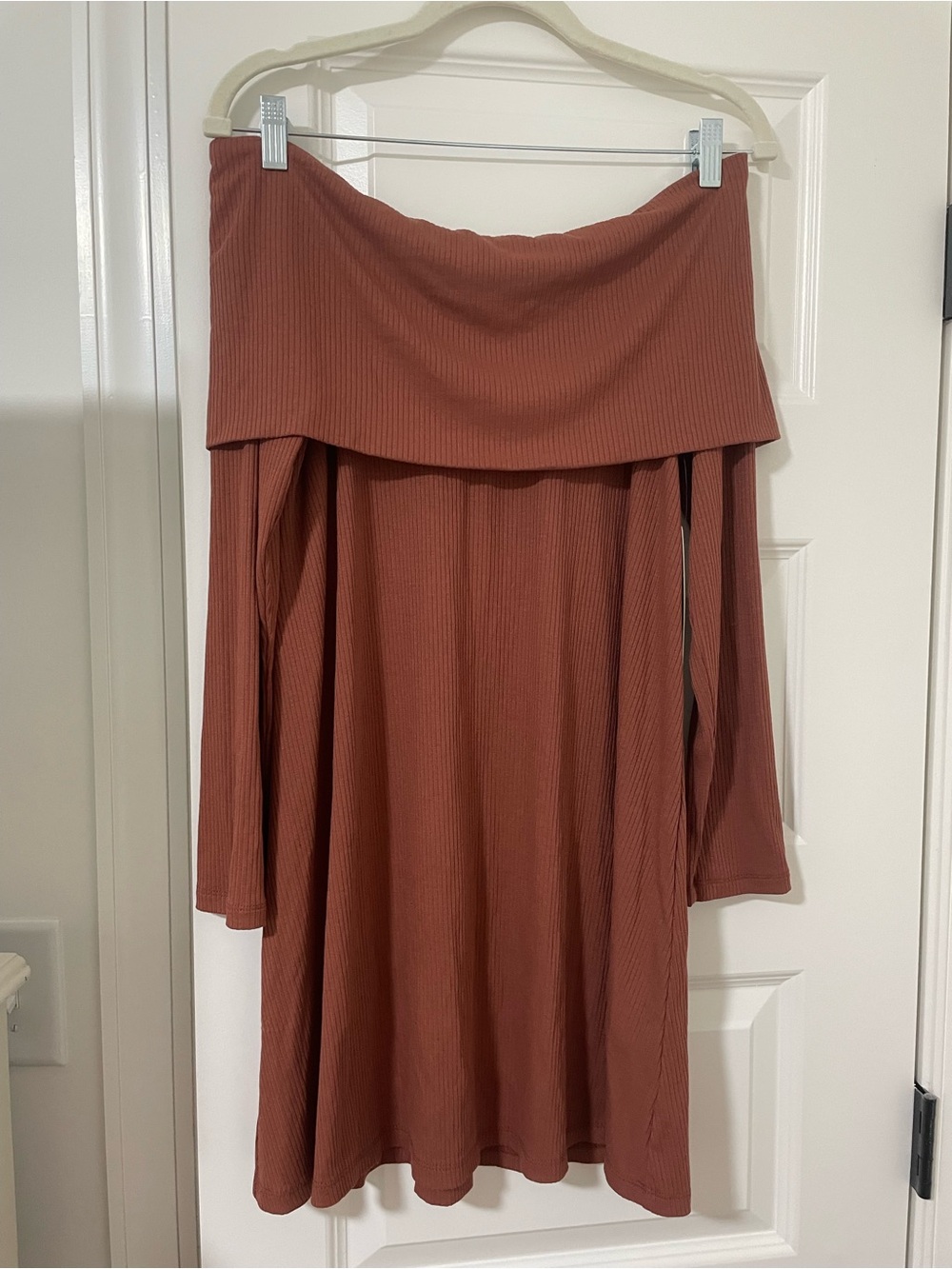 Off-Shoulder Ribbed Dress